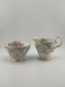 Queen Anne England Bone China Sugar Bowl & Creamer Set - Royal Bridal Gown 1949 - Picture 1 of 22