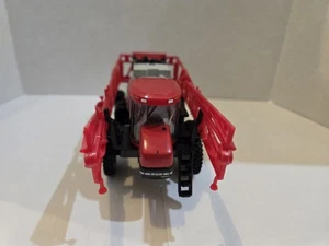 1/64 Case IH SPX 4260 Self Propelled Sprayer - Picture 1 of 5