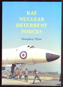 RAF Nuclear Deterrent Forces 1946-69 soft bound UK 1st ed, official history - Bild 1 von 1