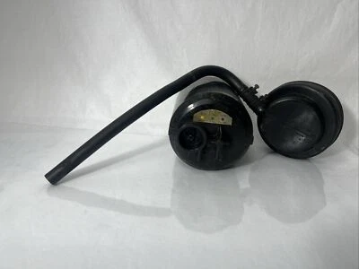 BOTE DE CARBÓN DATSUN 1977-1978 280Z FAIRLADY L28 14950 N4800 Foto 1 de 4