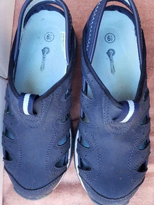 Cross Trekkers Womens 6.5 Trail Shoes Sling Back Sneakers Leather Mule navy - Picture 1 of 2