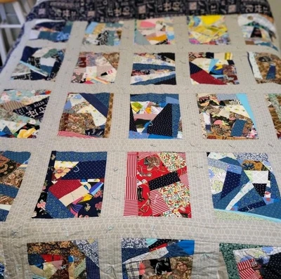 Edredón hecho a mano, bloques de migas, se adapta a cama de tamaño completo, gris, multicolor, algodón. Atado Foto 1 de 4