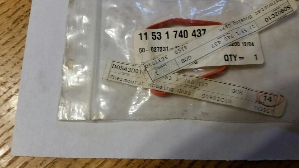 Junta tórica termostato de refrigeración BMW M3 Z3 323i 325i 325it 328is 528I, junta de carcasa  Foto 1 de 1