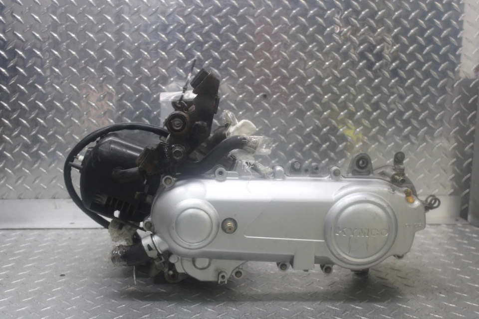 2005 KYMCO VITALITY 50 ENGINE MOTOR 11,730 MILES RUN VIDEO - Image 1 of 4