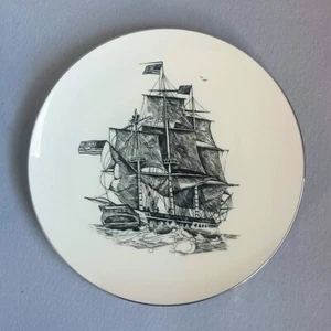 Lenox Special Frigate U.S. The Old Wagon Plate, Barbara Hewitt McBride, 10" Wide - Picture 1 of 2