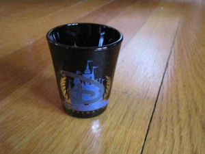 Walt Disney World Resort Souvenir Azul/Negro Shot Glass Castillo de Cenicienta Usado en Excelente Condición - Imagen 1 de 8