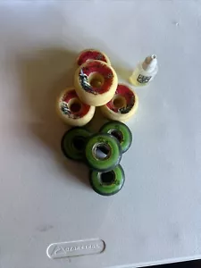 Lotto Ruote Skateboard 2 Set Di Ruote Vintage Maiale/Ruote Powell - Foto 1 di 4
