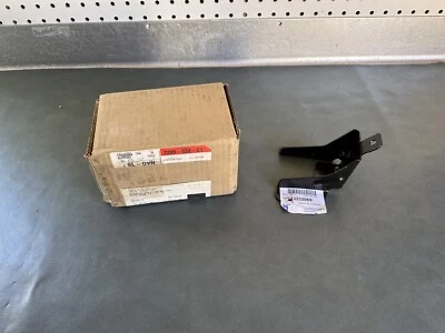 GM OEM NOS 13332069 LH Battery Tray Bracket 2011-2016 Chevrolet Cruze 1.4L - Image 1 of 4