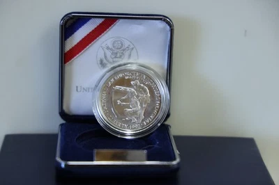 1997 US National Law Enforcement Officers Memorial Silver Coin Proof - Image 1 of 4