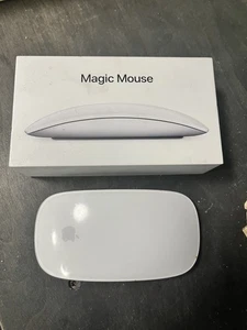 Apple Magic Mouse 2 Wireless Mouse - Silver (MLA02LL/A) - Bild 1 von 1