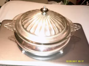 Silverplate Covered Casserole Dish 1 1/2 Qt. Pyrex marked perfect condition - Picture 1 of 8