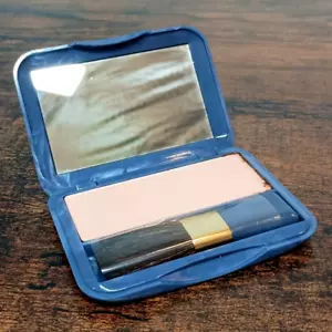 Vintage Covergirl Extremely Gentle Pressed Powder Translucent Light 505M - Picture 1 of 5