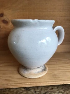 Ancien (XIXème) petit pot blanc en terre cuite émaillée, sûrement de pharmacie - Picture 1 of 19