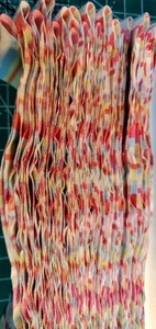 Tappeto a straccio strisce di tessuto pretagliate 1,5" spazzolino da denti/uncinetto/amish/tappeti intrecciati 45+ iarde - Foto 1 di 4