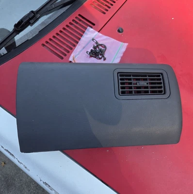 1995-1997 Chevrolet Blazer S10 Jimmy Sonoma OEM conjunto de porta caixa de luvas com luz - Imagem 1 de 4