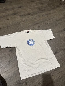 T-shirt Nike UNC Tarheels Y2K, Jordan, taglia media  - Foto 1 di 12