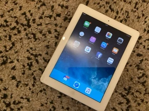Apple iPad Air 2 64GB, Wi-Fi + Cellular (Unlocked), 9.7in - Silver - Picture 1 of 6