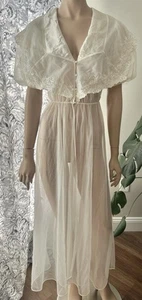 Vintage Val Mode Lingerie Peignoir Sheer Nylon Lace Ivory Robe Sz S FLAWS - Picture 1 of 22