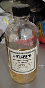 VINTAGE LISTERINE ANTISEPTIC 14 OZ. BOTTLE (USED) - Picture 1 of 4