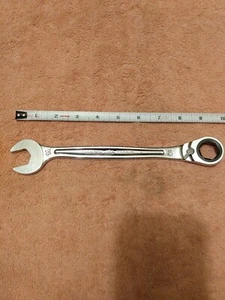 Mac Tools 19 Mm Precision Torque Reversible Ratchet Wrench - Picture 1 of 12