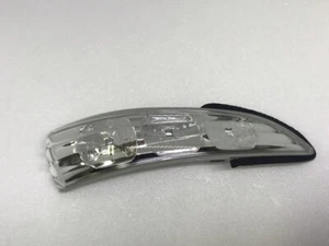 87614 2M000 Right Side Mirror Signal Lamp for Hyundai 2008 2016 Genesis Coupe - Picture 1 of 6