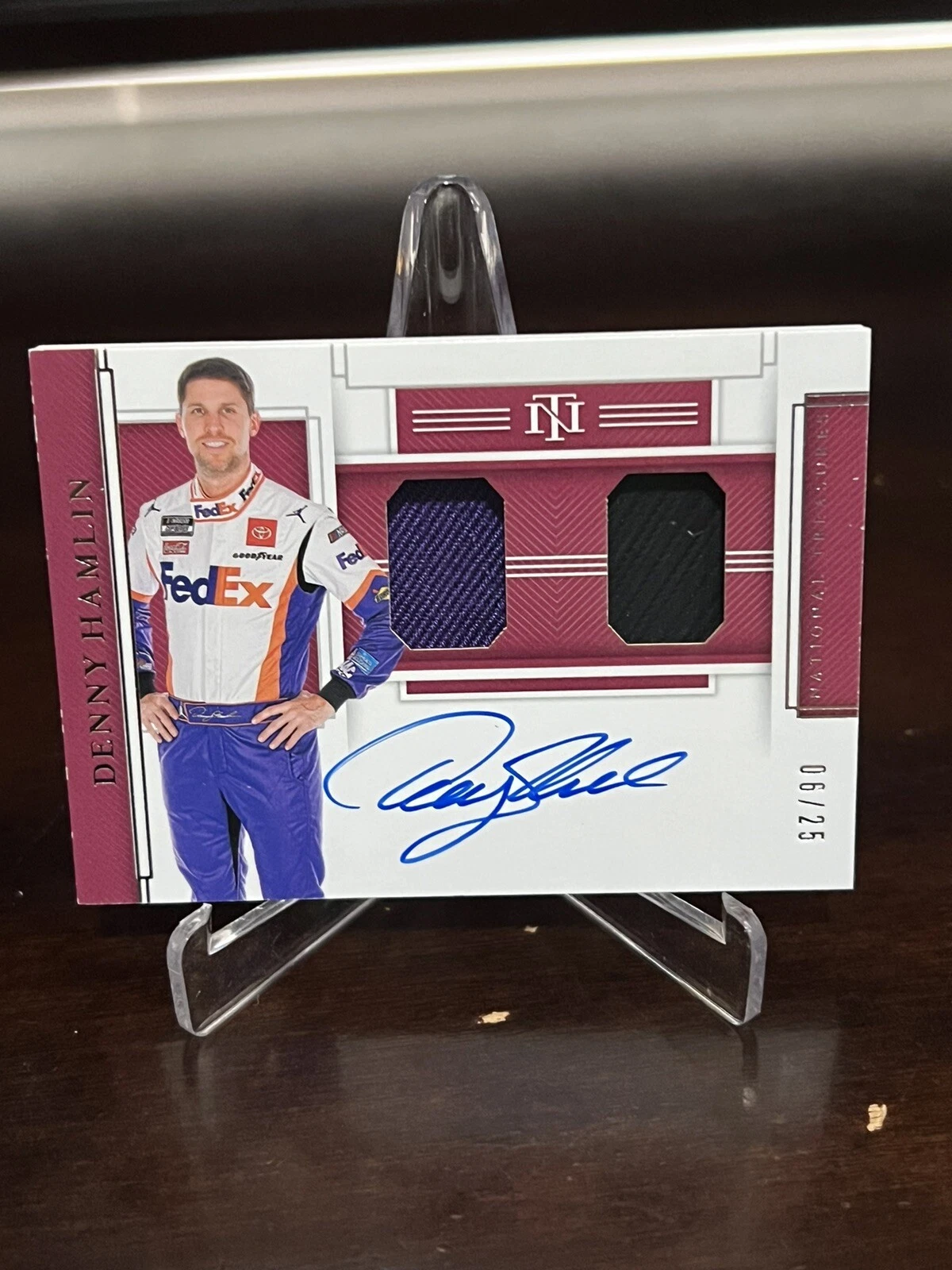 2020 National Treasures NASCAR Racing DENNY HAMLIN #DRG-DH Patch Auto 06/25