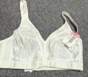 New old stock Sears bra 36B soft cup white - Picture 1 of 10