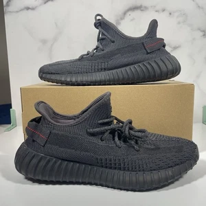 Yeezy Boost 350 V2 Low Black Non-Reflective Size 8.5 Men's - Picture 1 of 8