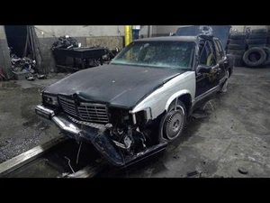Distributor 8-300 Fits 91-95 DEVILLE 194592 - Picture 1 of 2