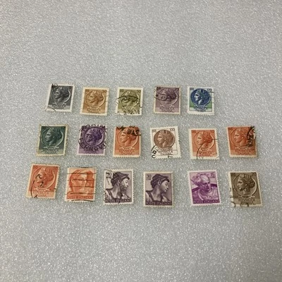 17 USED/HR/Cancelled Antique/Vtg. Italy Stamps, 1875-1965; Mixed Lot; DEAL-LOOK - Image 1 of 4
