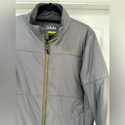 CABELAS Primaloft Jacket Gray With Green Accents Lightweight And Very Warm LT - Image 1 of 4
