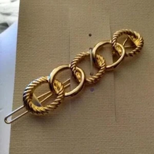 KOHL'S Gold Smooth & Rope Textured Large Hair Barrette**NEW! - Foto 1 di 1