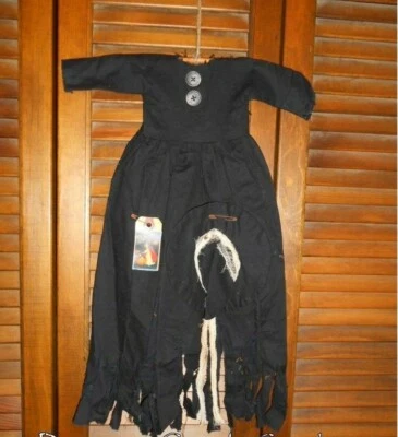 Primitive Dress wall decor, RAGGEDY WITCH, HAG  Halloween, Grungy - Image 1 of 2