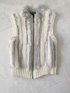 Revue Gray White Rabbit Fur Vest Sz L Cotton Knit Front Leather Zipper - Picture 1 of 7