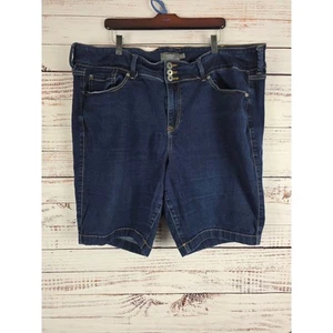Torrid Denim Shorts 24 Womens Plus Size High Rise Stretch Dark Wash - Picture 1 of 6
