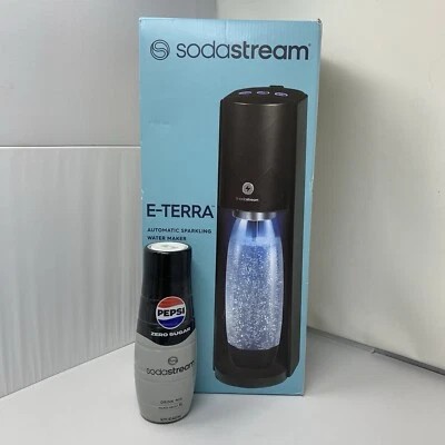 Máquina de agua con gas SodaStream E-TERRA con CO2 + botella carbonatada gotas Pepsi Foto 1 de 3
