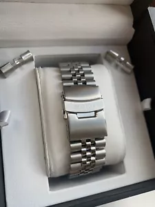 SEIKO 22mm jubilee stainless steel Strap /Bracelet With curved lug ends BARGAIN! - Picture 1 of 11