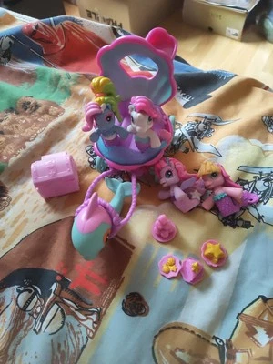 My Little Pony Ponyville Hasbro 2009 Mermaid Dolphin Carriage + 4 ponis Mermaid Foto 1 de 4