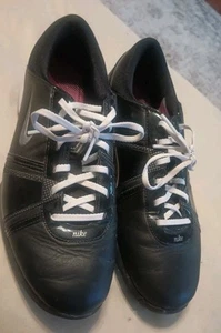 Womens Nike Air Dormie II Black Golf Shoes Size 8, Leather , Worn Once - Picture 1 of 10