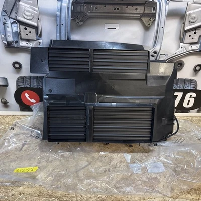 Parafango parafango parafango anteriore originale Ford Focus nero 2015612 2015-2018 - Immagine 1 di 4