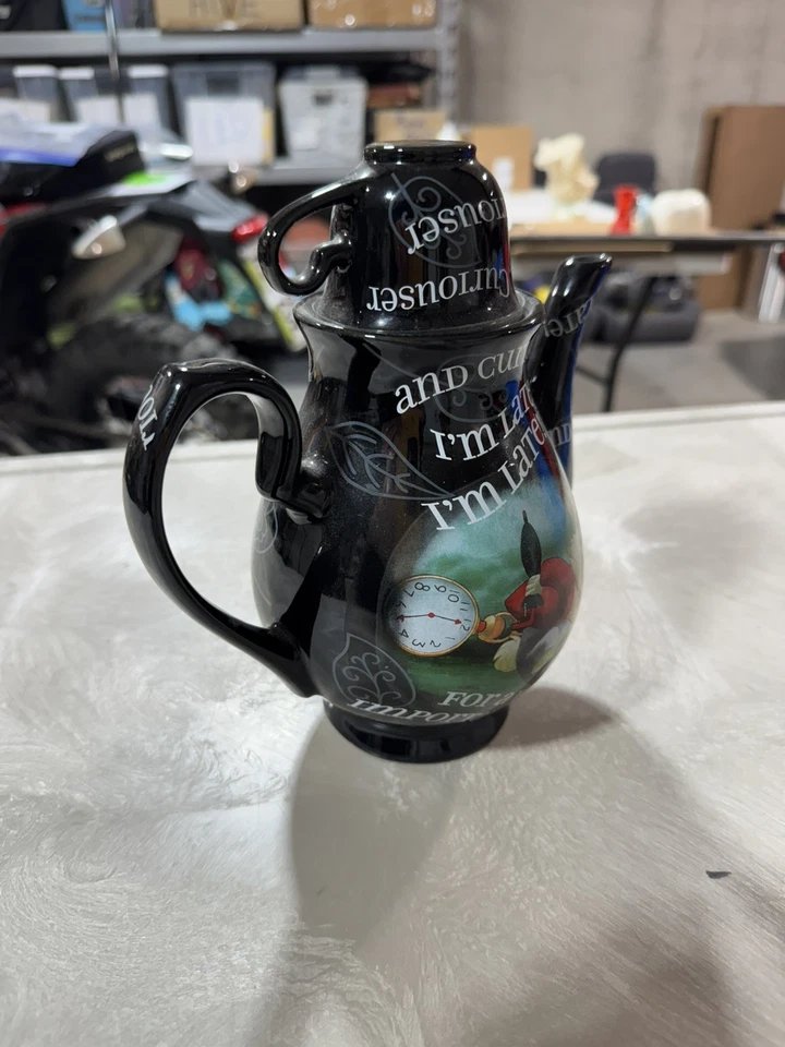 Disney Alicia en el País de las Maravillas Tetera, Taza y Bolsas de Té Sombrerero Loco *RARO* Foto 1 de 4