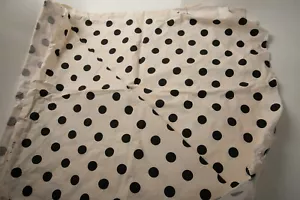 Remanente de tela Polkadot 64x54" (H3R) negro sobre blanco (JSF6) Katzenbach Warren 1990 - Imagen 1 de 5