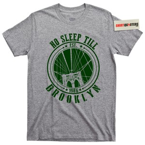 Old School Hip Hop In Men's T-Shirts 