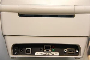 Impresora térmica de etiquetas Zebra Desktop TLP 3844-Z Ethernet USB  - Imagen 1 de 1