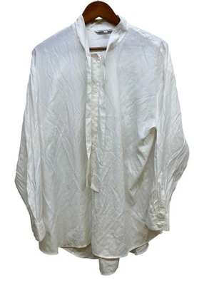 Elizabeth and James Blouse Women’s 2XL Ivory Button Down Tie Neck Long Sleeve - Image 1 of 4
