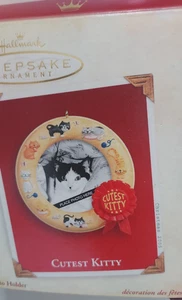 Hallmark Keepsake Photo Ornament: Cutest Kitty w/Holiday Memory Card 2005 - Picture 1 of 6