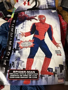 NUOVO Costume Halloween Bambino Marvel Spider-Man 3 Muscolo Petto Medio 7-8 M - Foto 1 di 4
