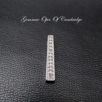 Modern 9k 9ct Gold White Gold Diamond Bar Drop Pendant 1.02g - Image 1 of 4