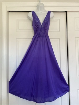 OLGA VINTAGE NIGHTGOWN Sz S Maxi Full Sweep Glam PURPLE Sexy Long - Image 1 of 4