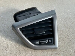 11-17 HYUNDAI VELOSTER DASH A/C HEATER AIR VENT PASSENGER RH SIDE OEM - Bild 1 von 3